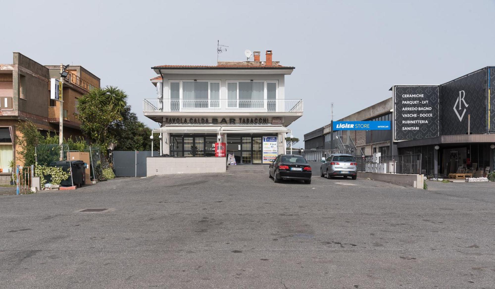 Travelershome Ciampino Airport Guesthouse 600M To Airport Экстерьер фото
